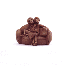 Load image into Gallery viewer, Couple Chocolate Figure New York